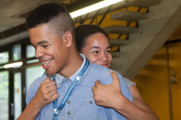 25a3638040b274d5f73eab14b6bc19c2